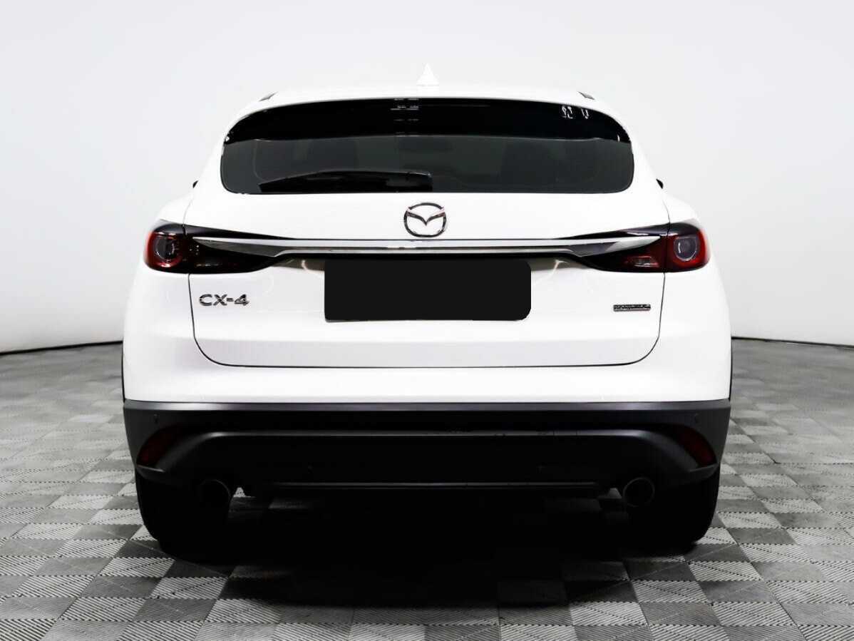 Mazda CX-4 с пробегом — 2022 год. Фото: #5