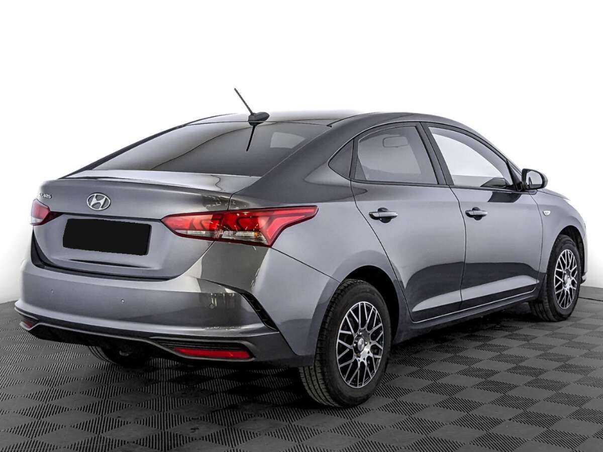 Hyundai Solaris с пробегом — 2021 год. Фото: #4