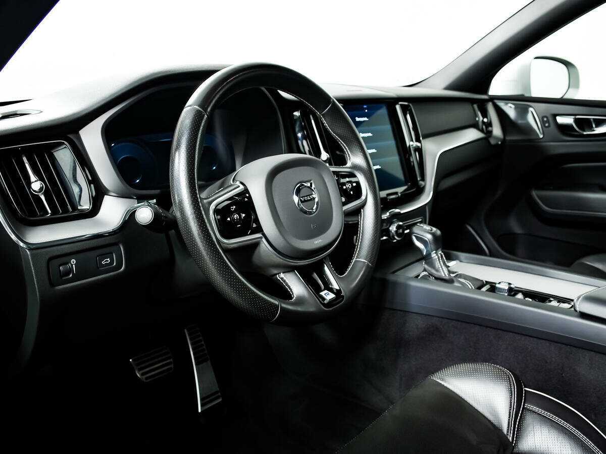 Volvo XC60 с пробегом — 2019 год. Фото: #12