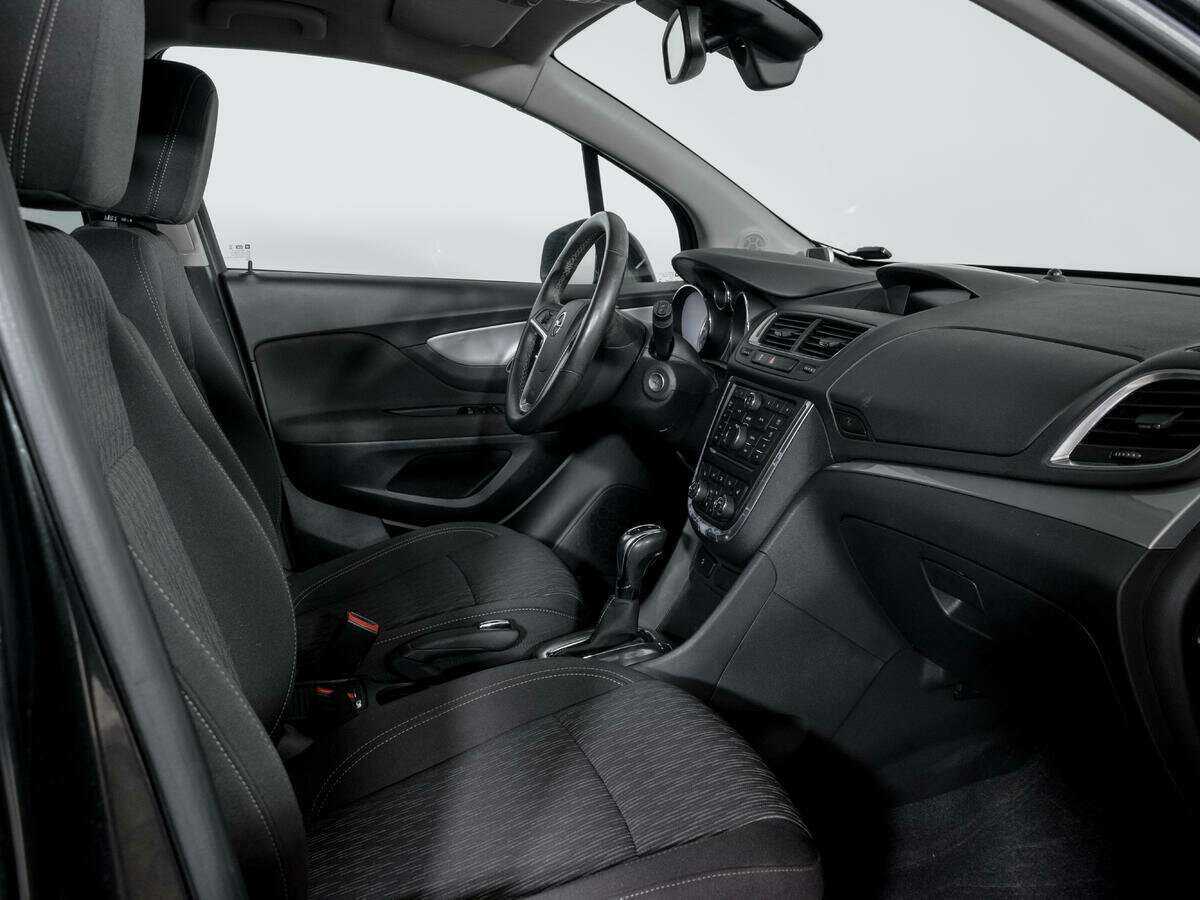 Opel Mokka с пробегом — 2014 год. Фото: #8