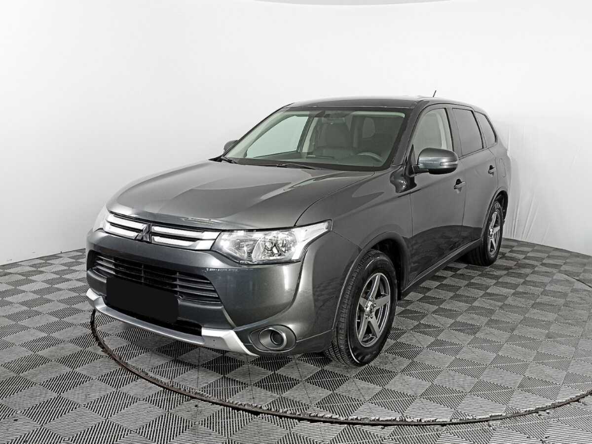 Mitsubishi Outlander с пробегом — 2014 год. Фото: #0