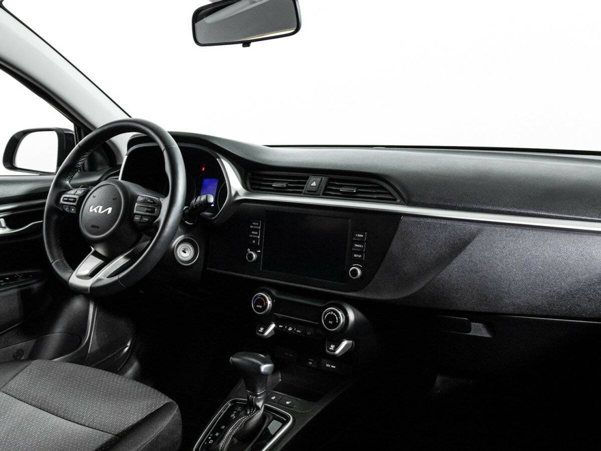 Kia Rio с пробегом — 2022 год. Фото: #9