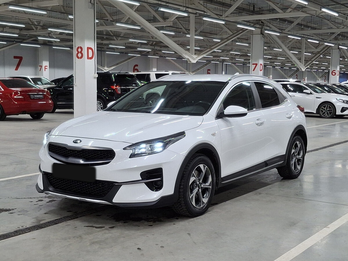 Kia XCeed с пробегом — 2020 год. Посмотреть фото