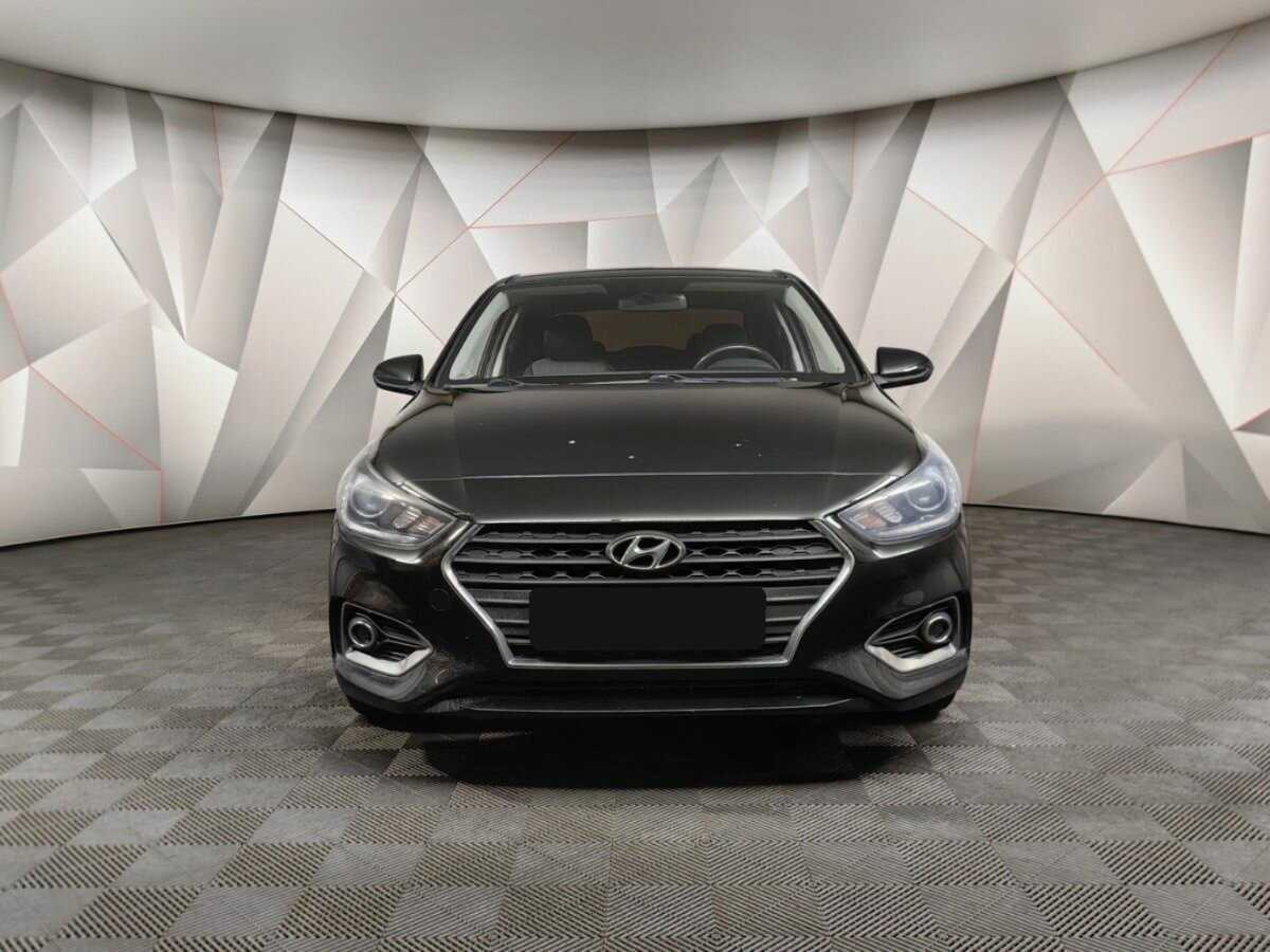 Hyundai Solaris с пробегом — 2017 год. Фото: #6