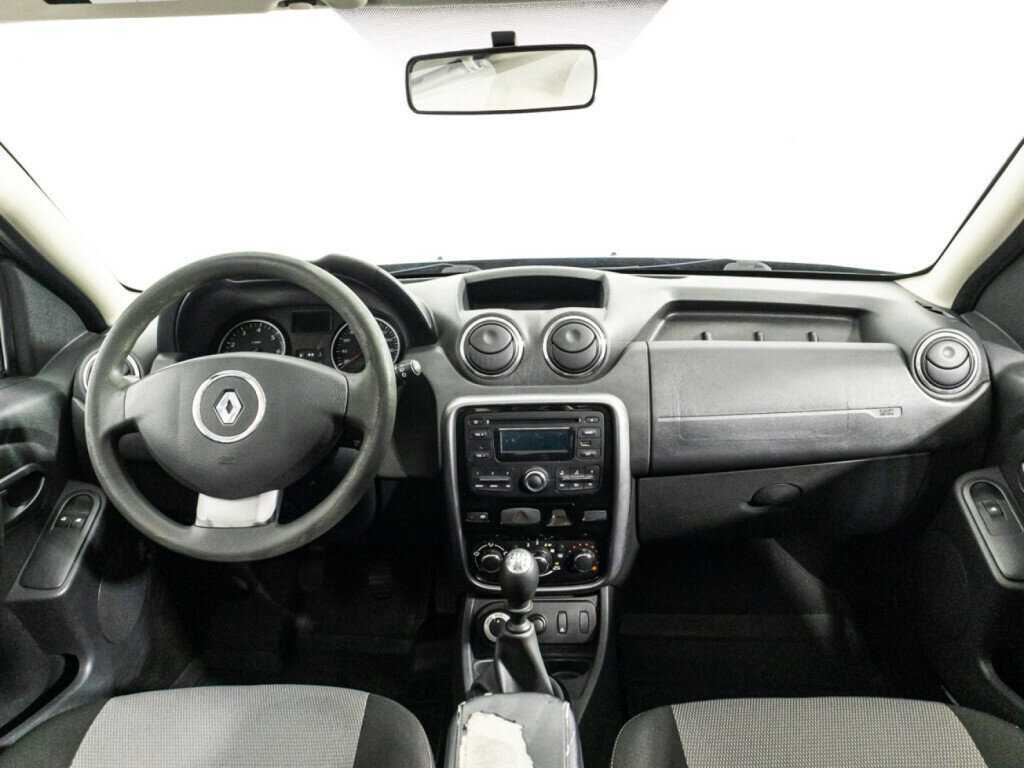 Renault Duster с пробегом — 2013 год. Фото: #12
