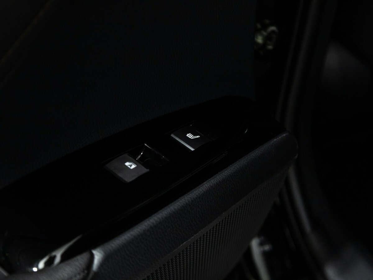 Toyota Camry с пробегом — 2020 год. Фото: #20