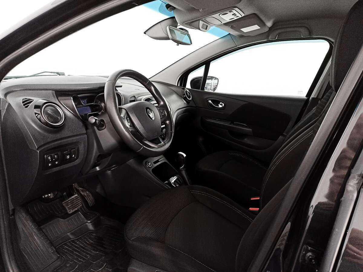 Renault Kaptur с пробегом — 2016 год. Фото: #11