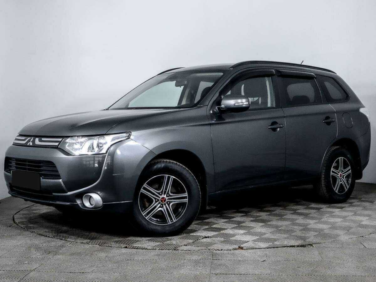 Mitsubishi Outlander с пробегом — 2013 год. Посмотреть фото
