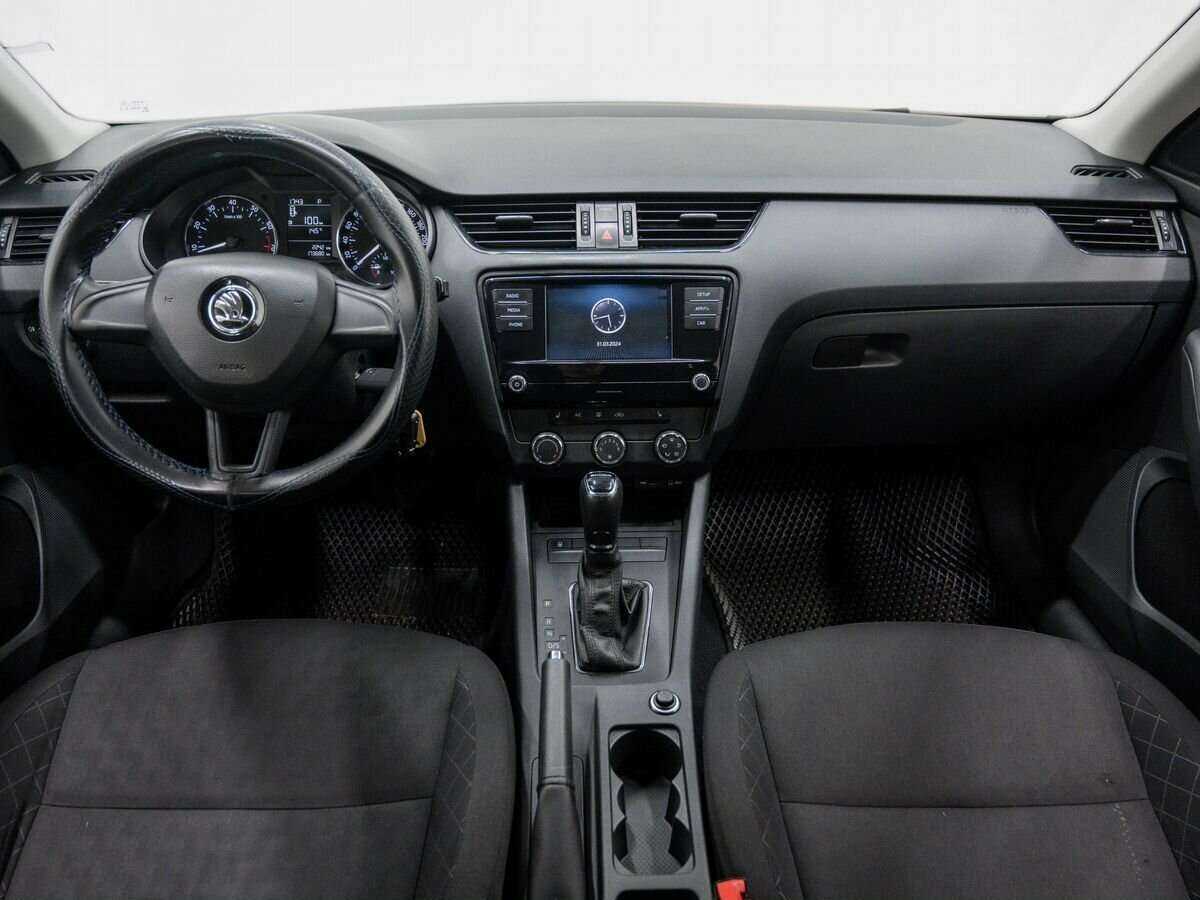 Skoda Octavia с пробегом — 2017 год. Фото: #9