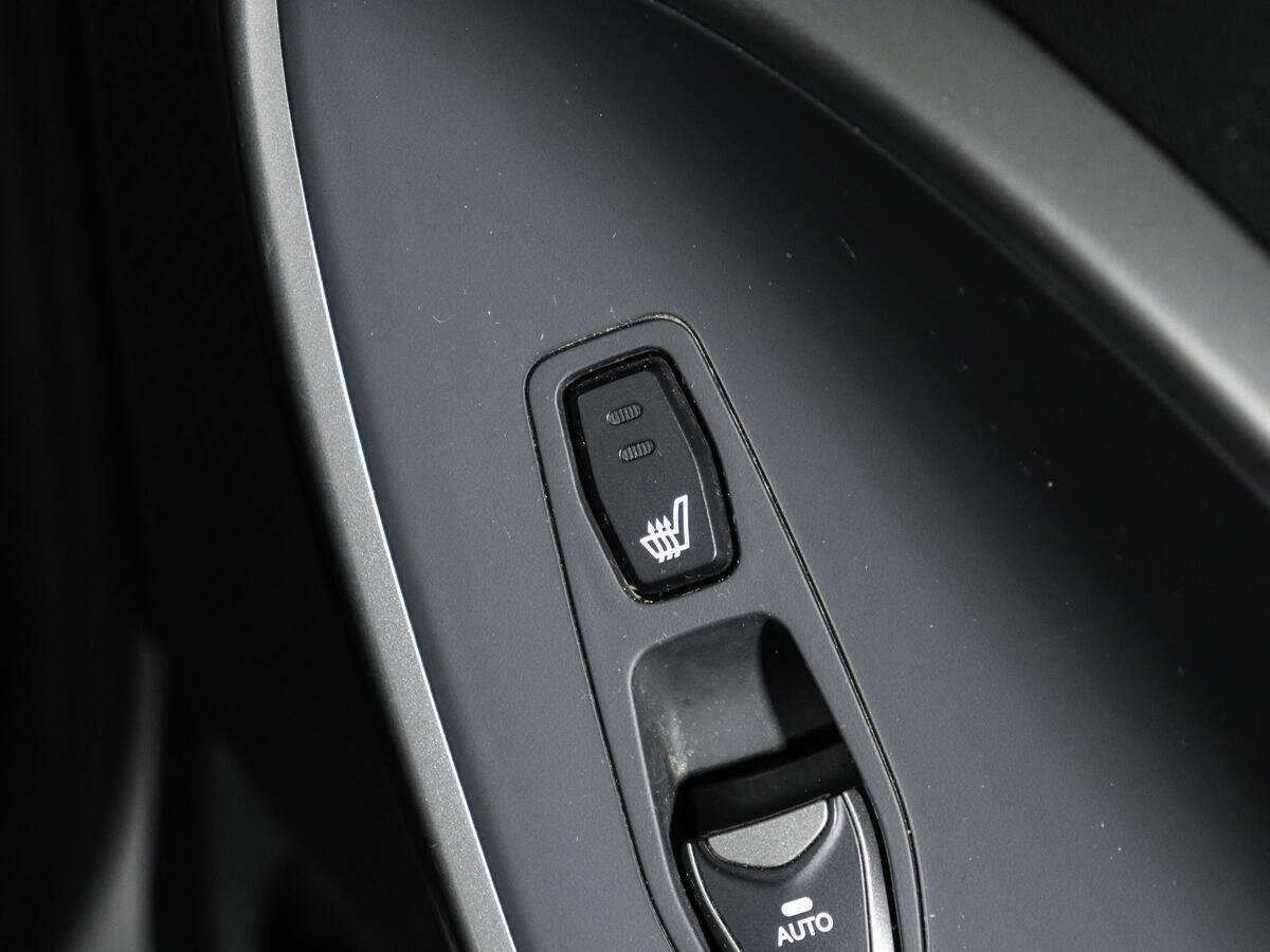 Hyundai Santa Fe с пробегом — 2015 год. Фото: #12