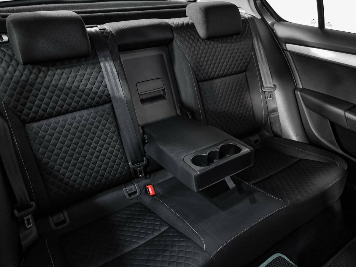 Skoda Octavia с пробегом — 2016 год. Фото: #16