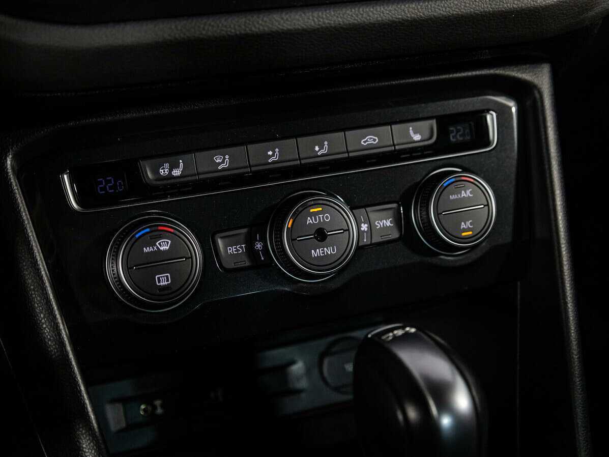 Volkswagen Tiguan с пробегом — 2017 год. Фото: #17