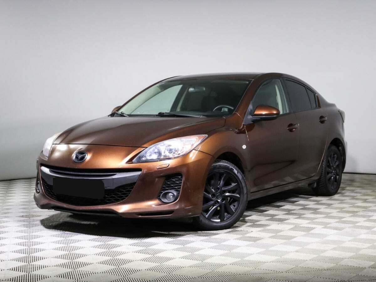 Mazda 3 с пробегом — 2012 год. Фото: #0