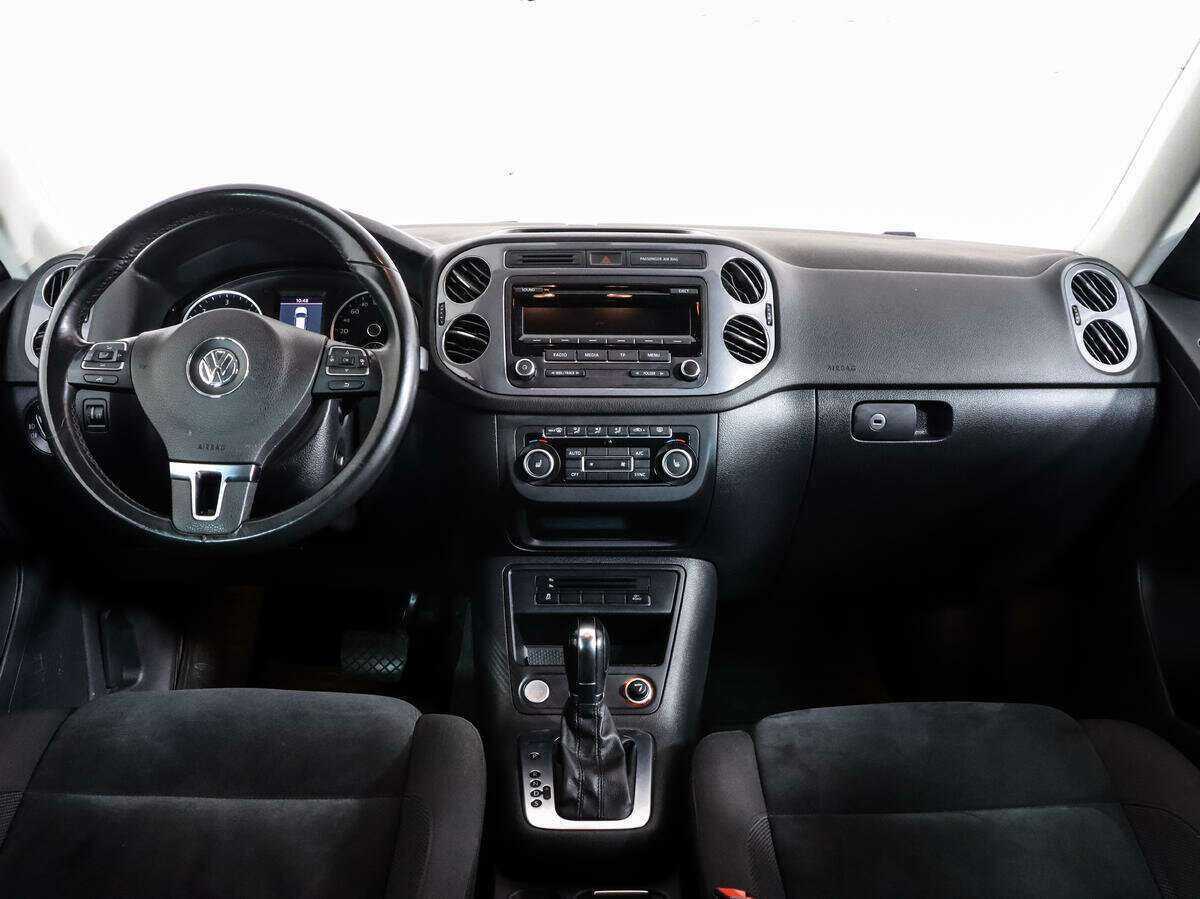Volkswagen Tiguan с пробегом — 2012 год. Фото: #9