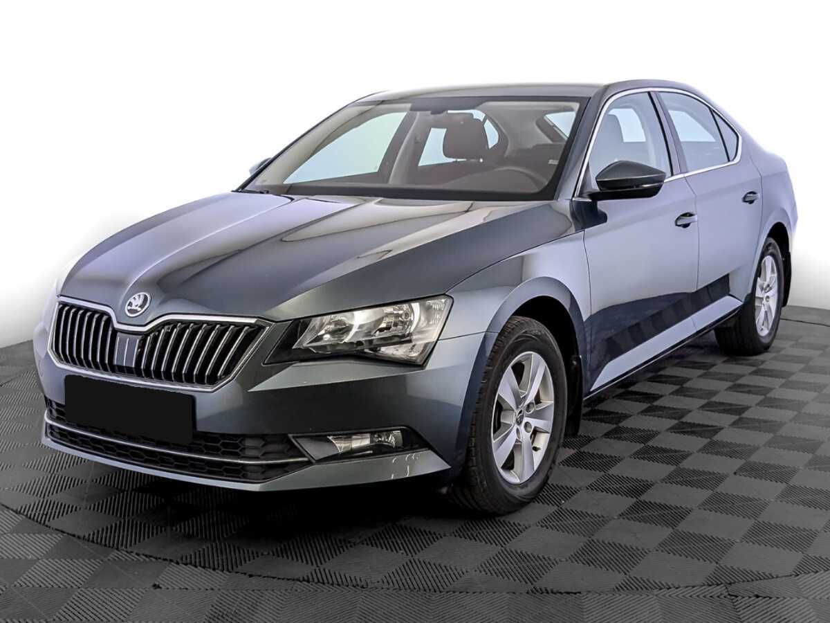 Skoda Superb с пробегом — 2019 год. Фото: #0