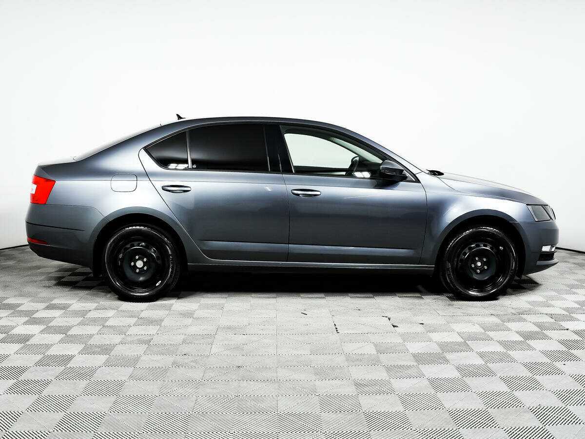 Skoda Octavia с пробегом — 2019 год. Фото: #3