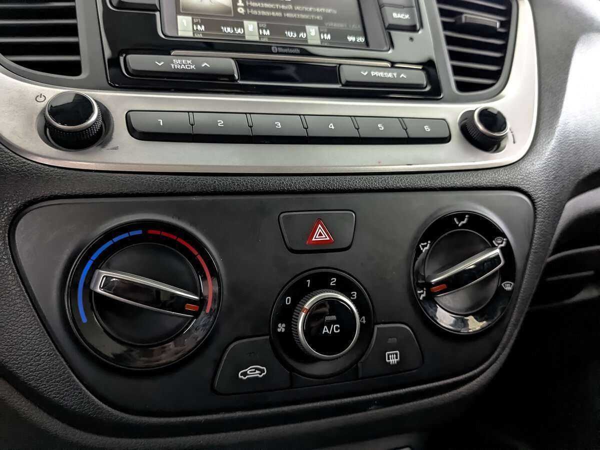 Hyundai Solaris с пробегом — 2018 год. Фото: #16