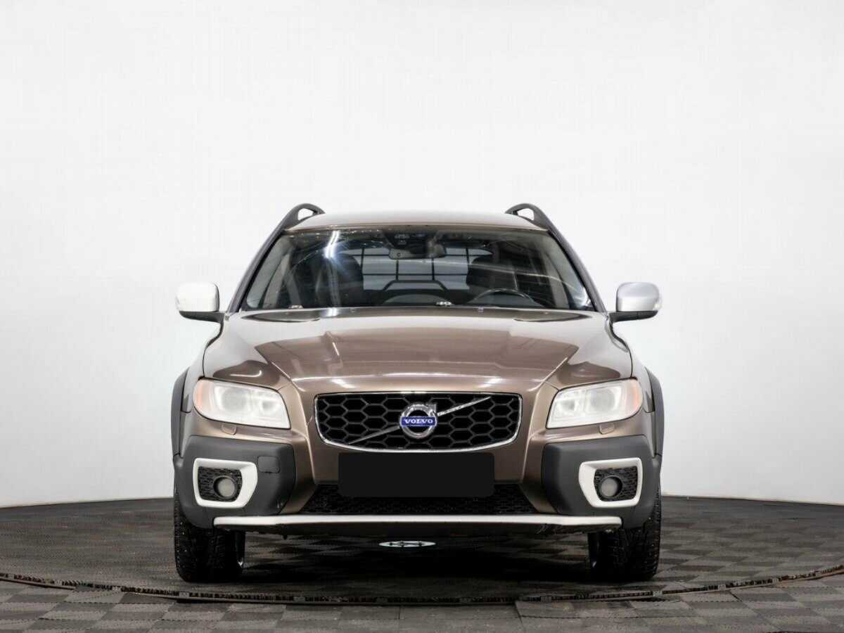 Volvo XC70 с пробегом — 2012 год. Фото: #1