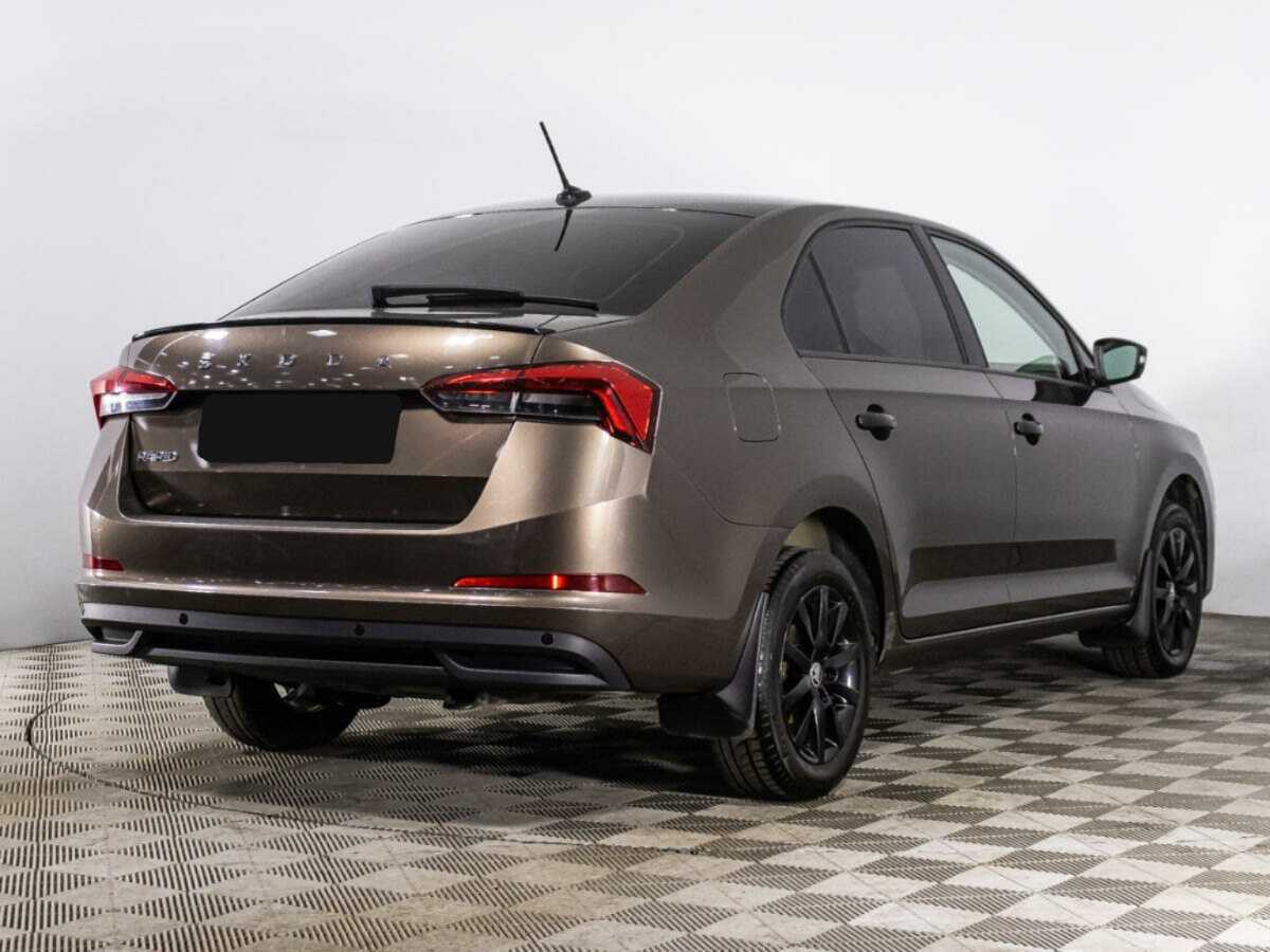 Skoda Rapid с пробегом — 2020 год. Фото: #4
