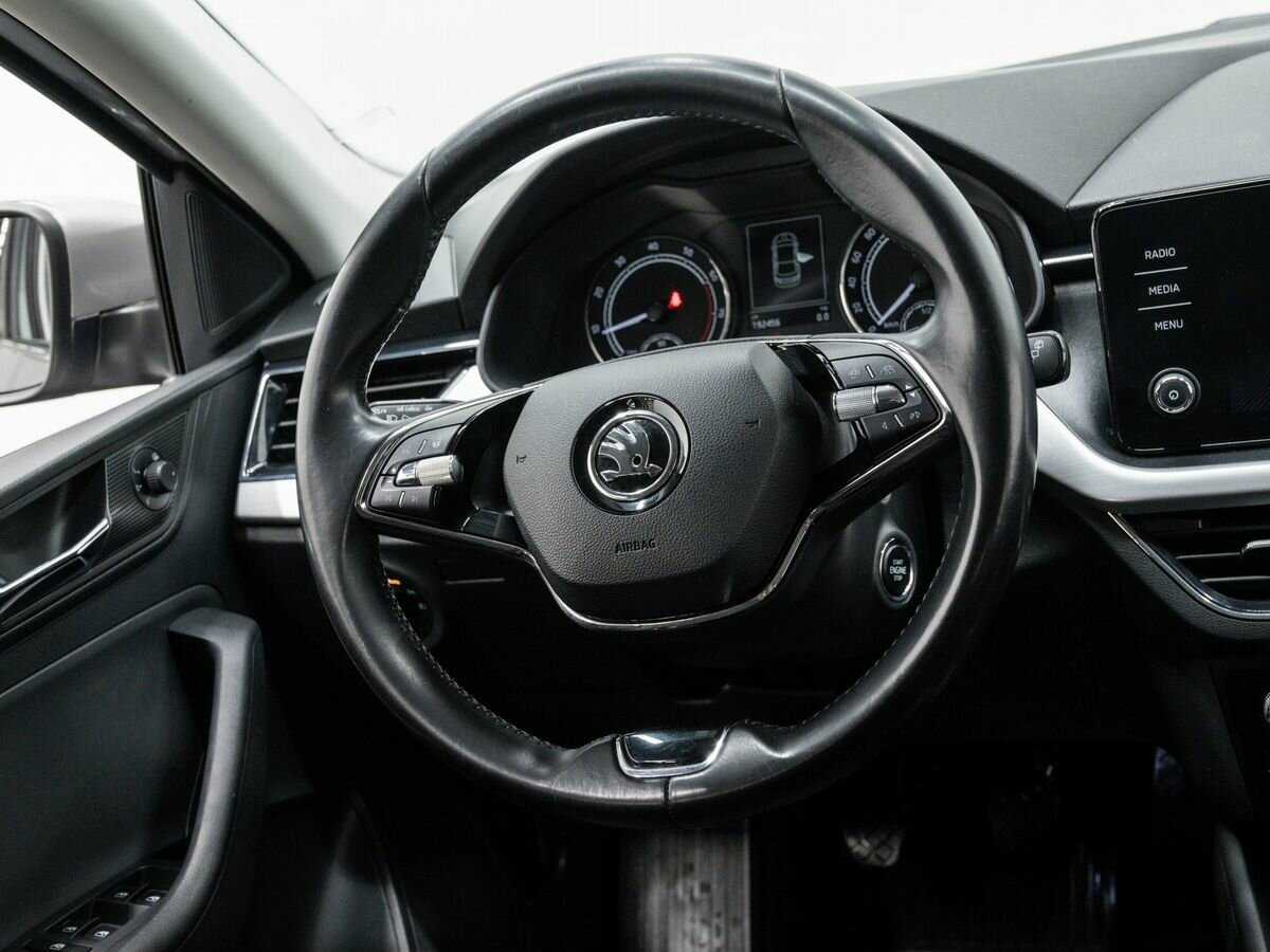 Skoda Rapid с пробегом — 2020 год. Фото: #10