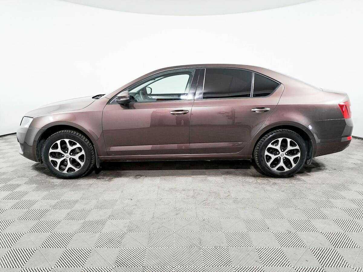 Skoda Octavia с пробегом — 2014 год. Фото: #6