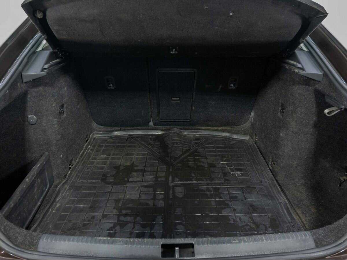 Skoda Octavia с пробегом — 2016 год. Фото: #23