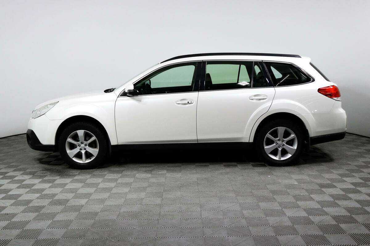 Subaru Outback с пробегом — 2012 год. Фото: #7