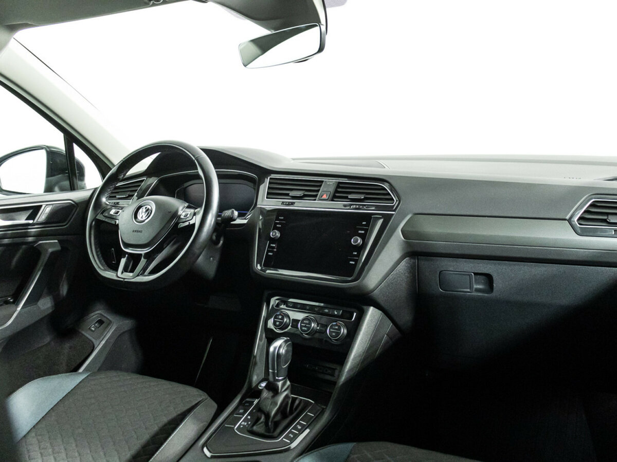 Volkswagen Tiguan с пробегом — 2019 год. Фото: #8