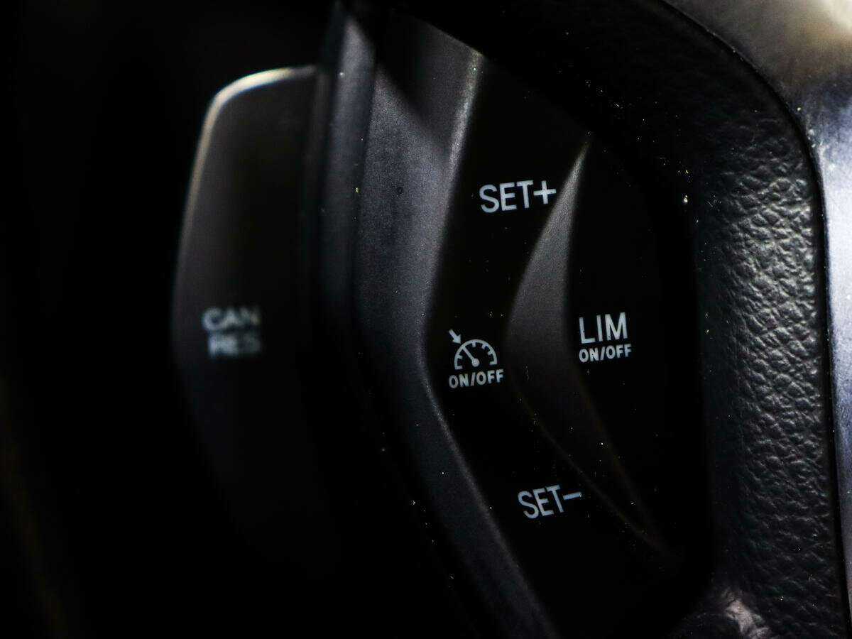 Ford Kuga с пробегом — 2015 год. Фото: #16