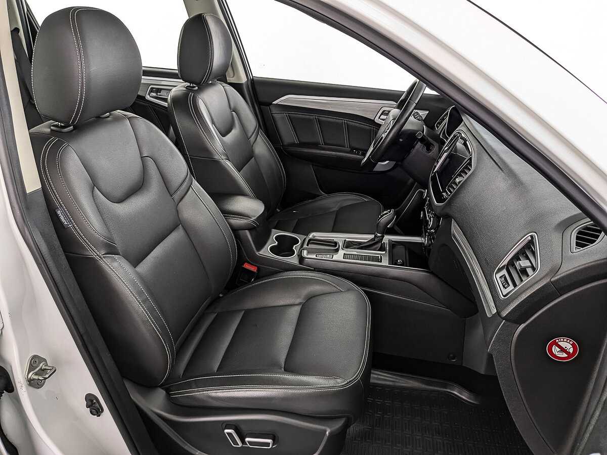 Geely Emgrand X7 с пробегом — 2018 год. Фото: #20