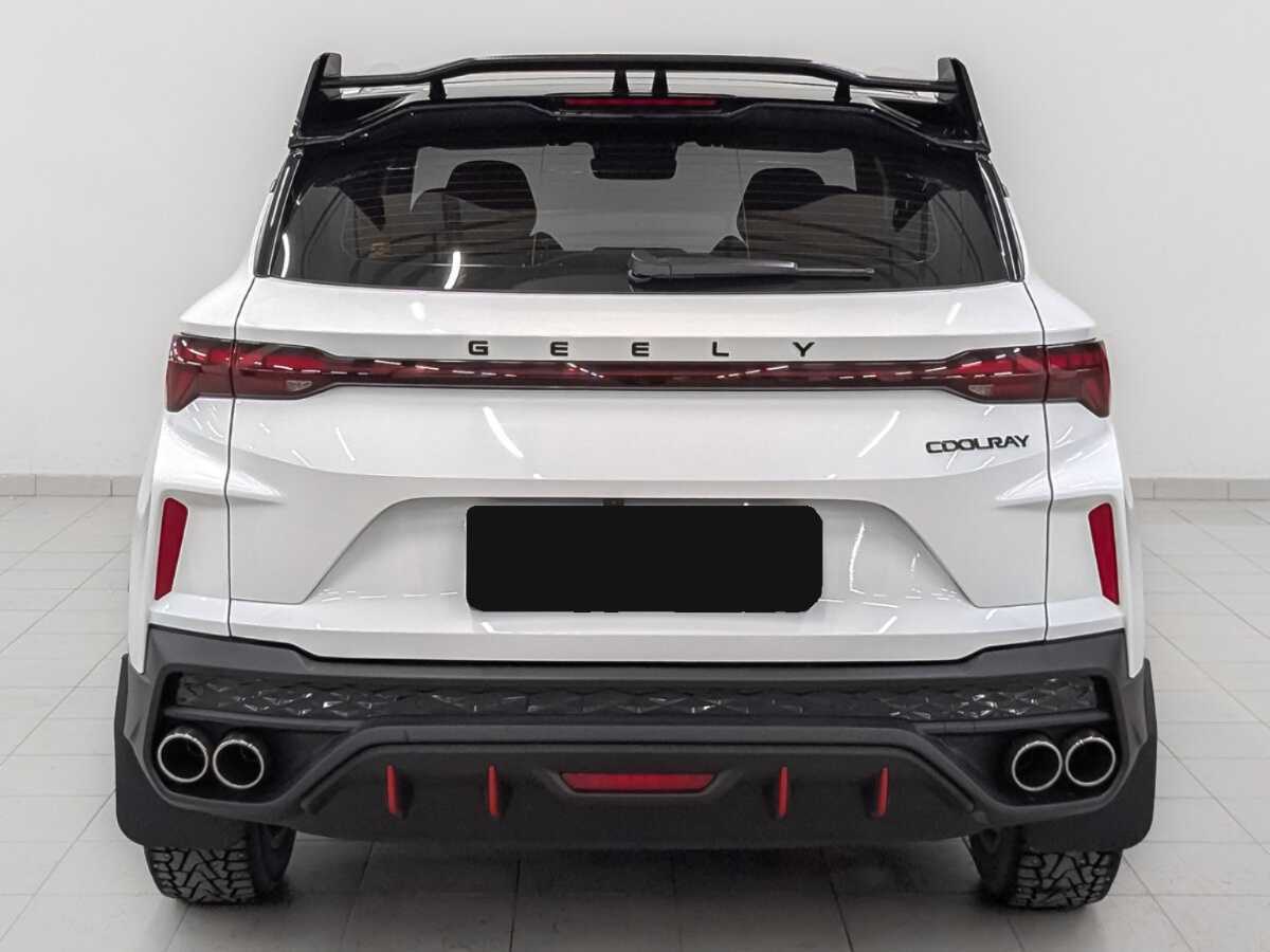 Geely Coolray с пробегом — 2024 год. Фото: #5