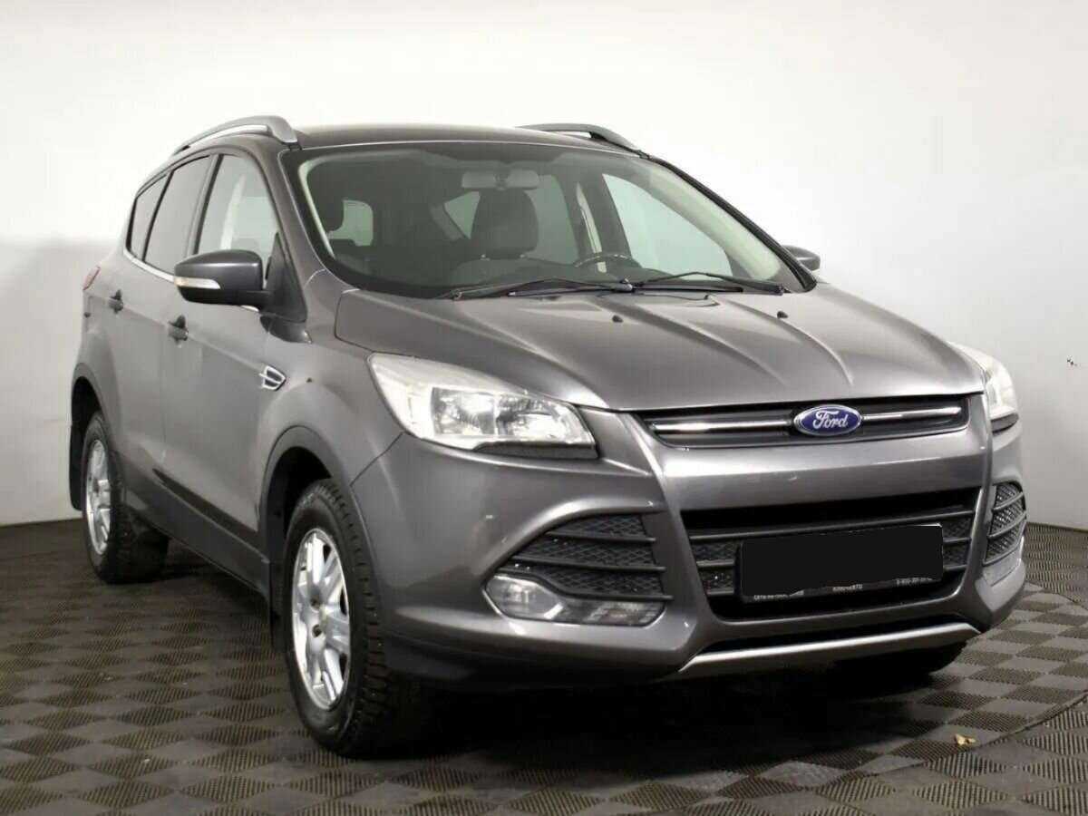 Ford Kuga с пробегом — 2013 год. Фото: #1
