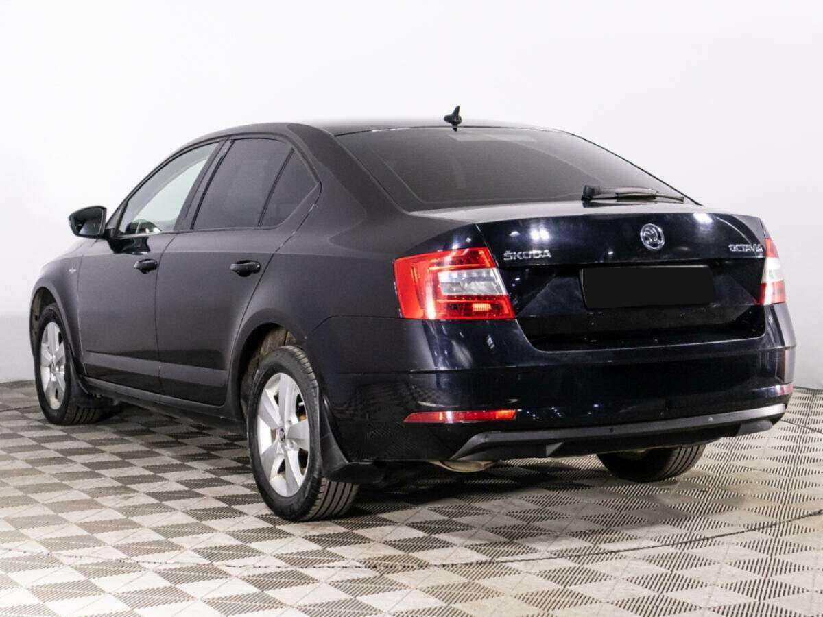 Skoda Octavia с пробегом — 2019 год. Фото: #6