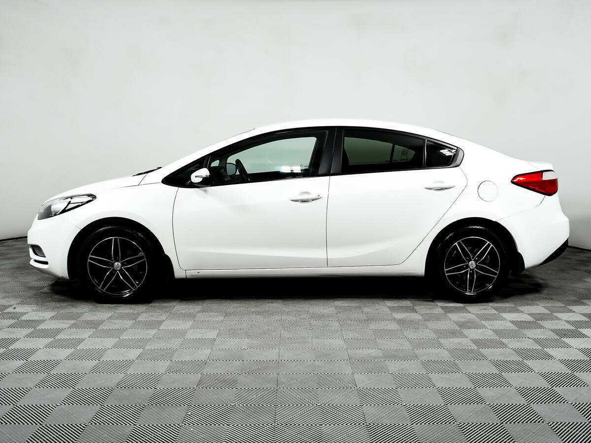 Kia Cerato с пробегом — 2016 год. Фото: #7