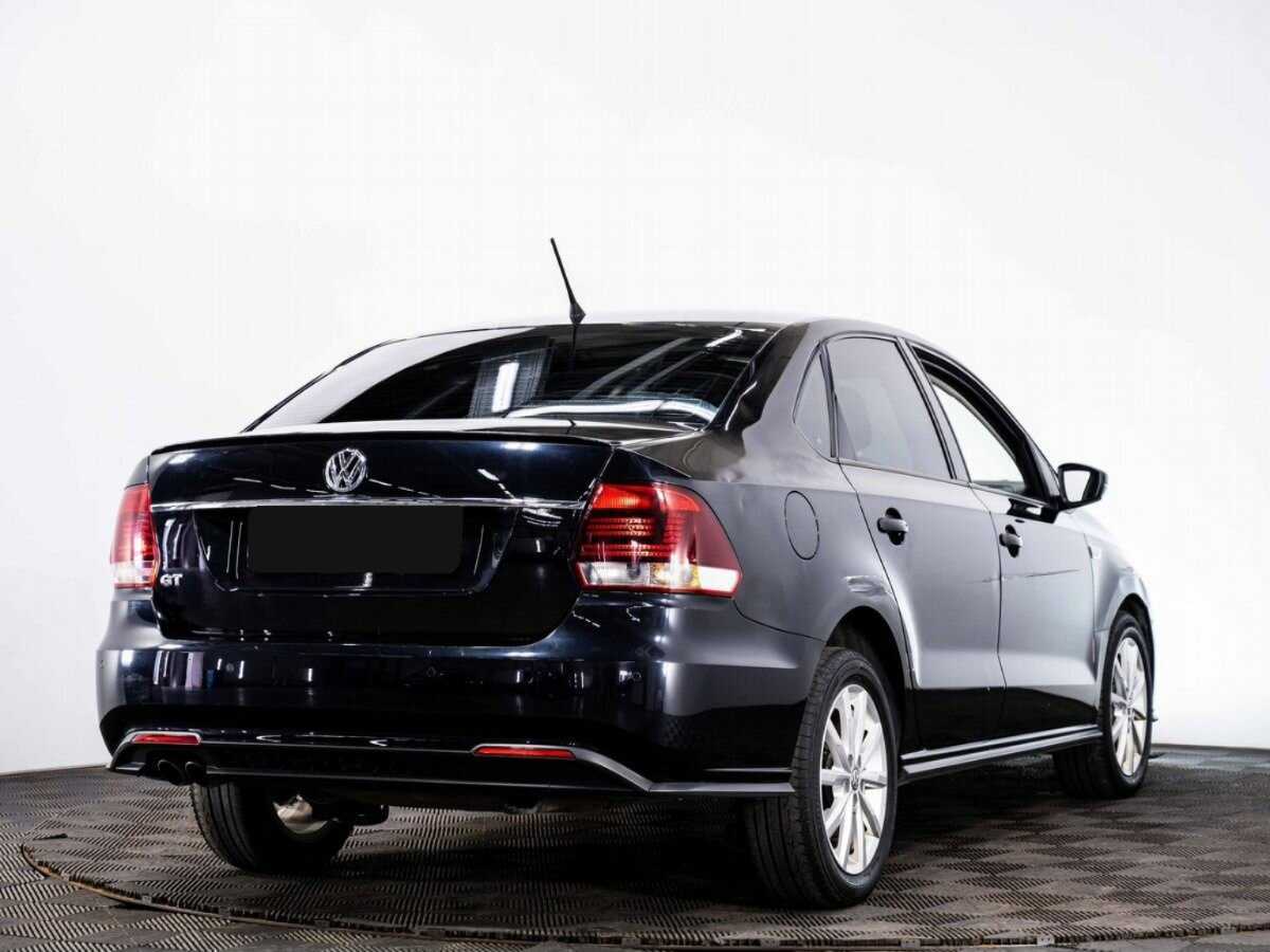 Volkswagen Polo с пробегом — 2016 год. Фото: #5