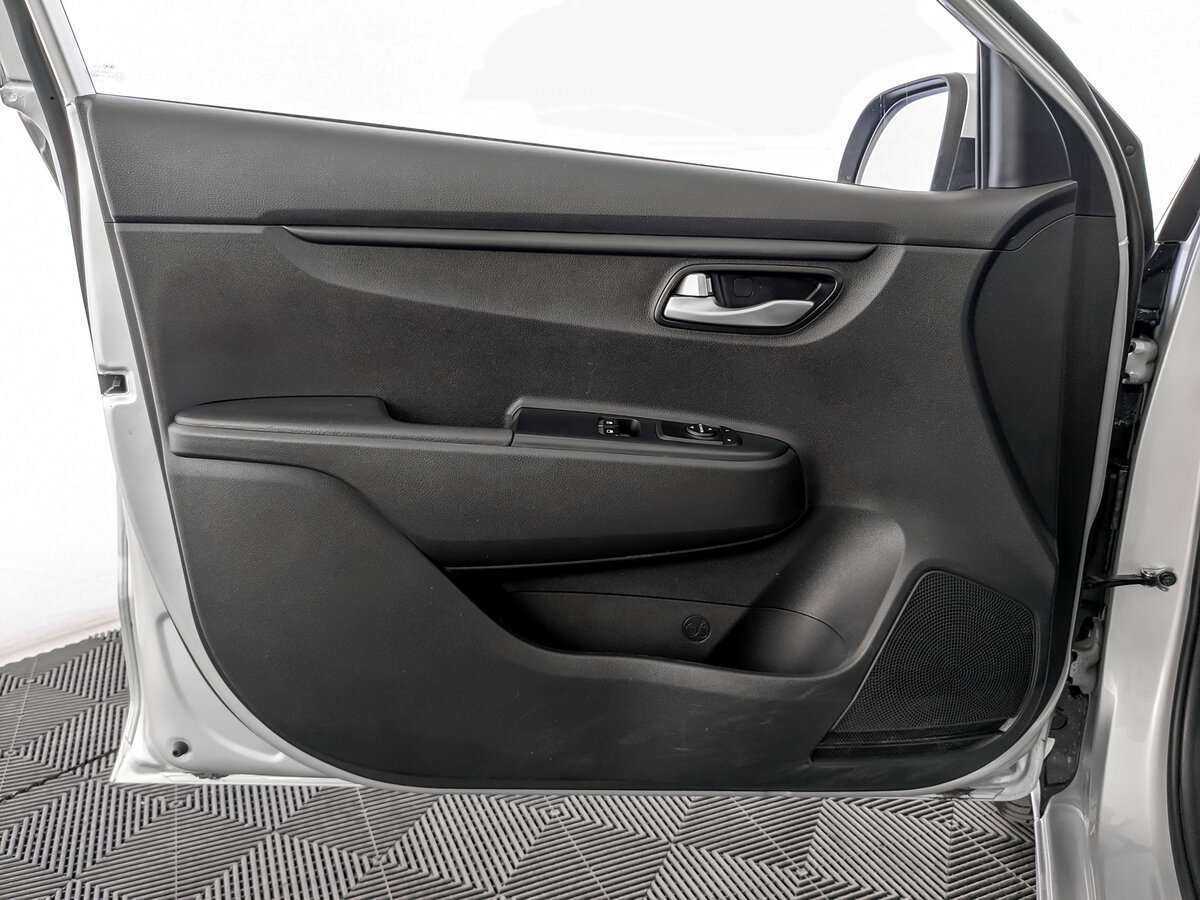 Kia Rio с пробегом — 2021 год. Фото: #18
