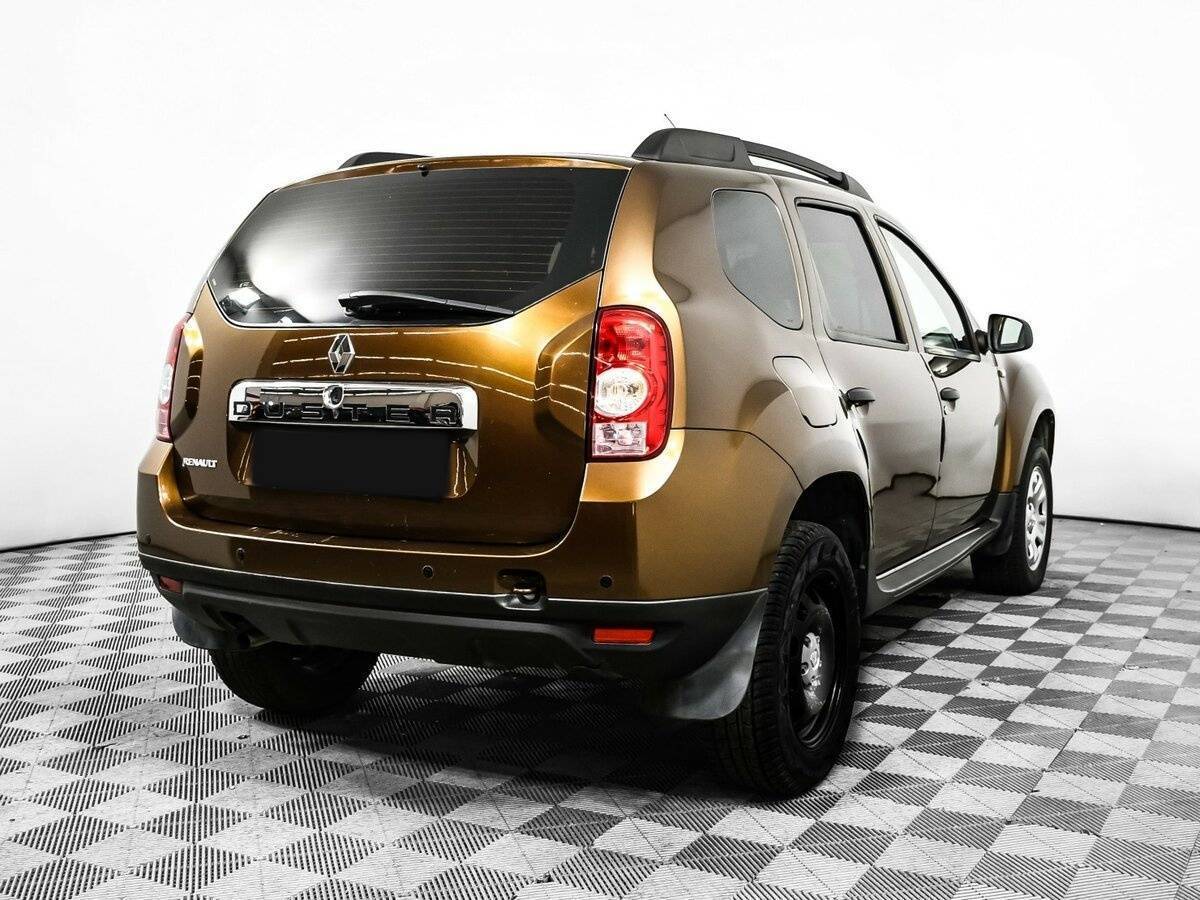 Renault Duster с пробегом — 2013 год. Фото: #4
