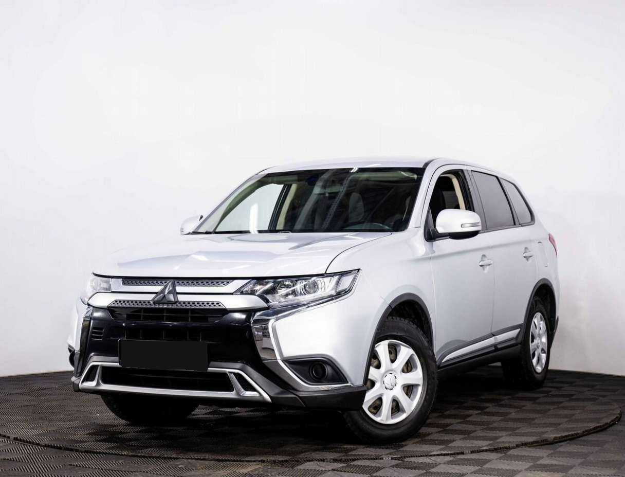 Mitsubishi Outlander с пробегом — 2019 год. Фото: #0