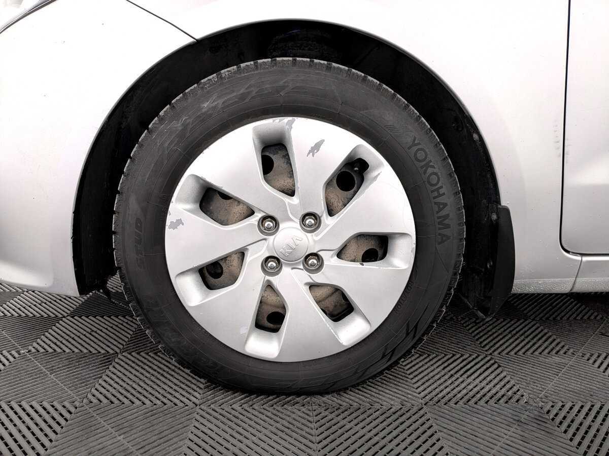 Kia Rio с пробегом — 2017 год. Фото: #17