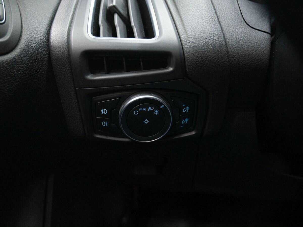 Ford Focus с пробегом — 2019 год. Фото: #18