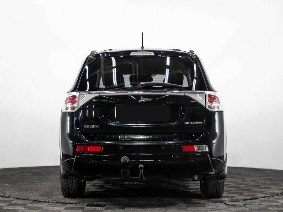 Mitsubishi Outlander с пробегом — 2013 год. Фото: #4