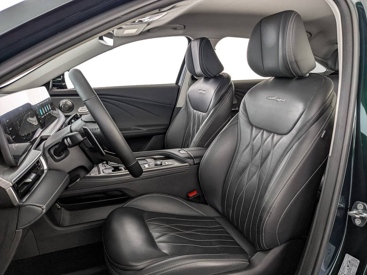 Chery Arrizo 8 с пробегом — 2023 год. Фото: #19