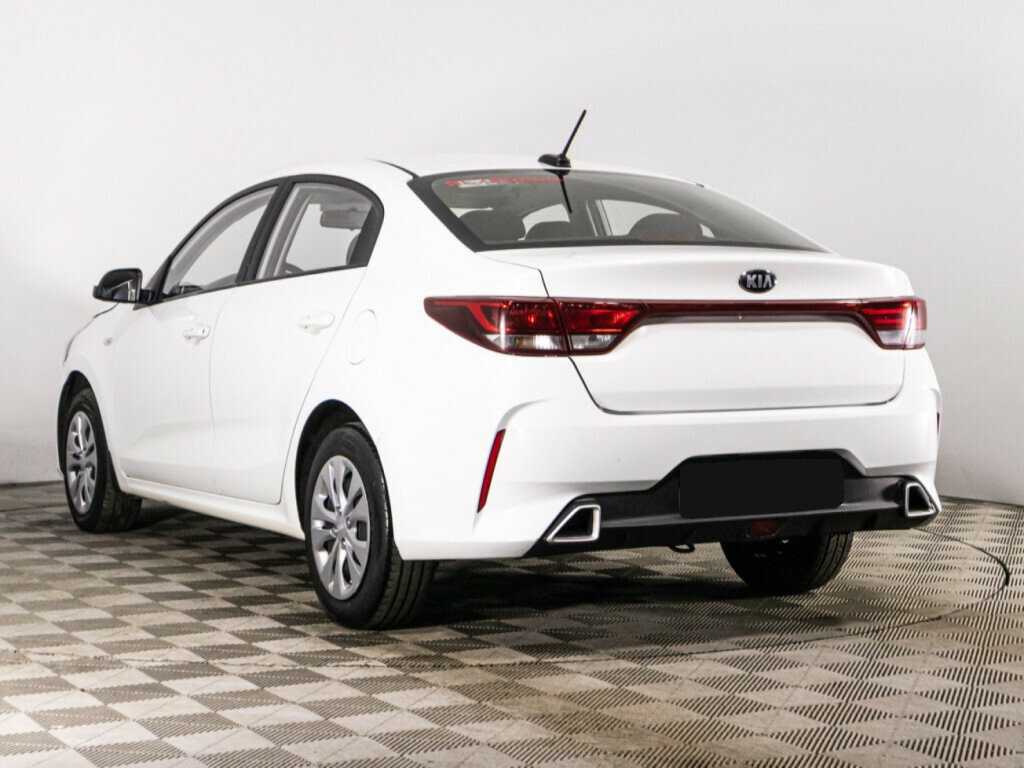 Kia Rio с пробегом — 2020 год. Фото: #6