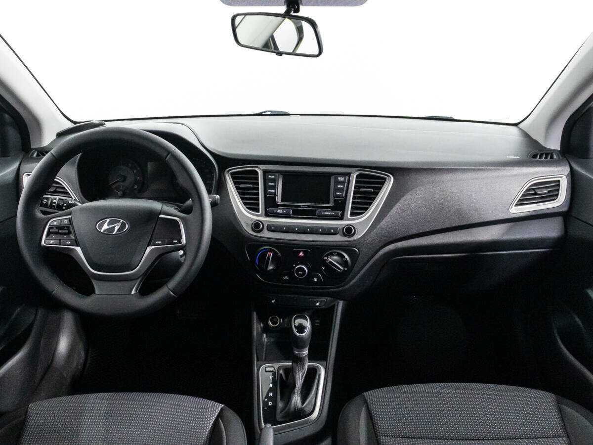 Hyundai Solaris с пробегом — 2021 год. Фото: #12