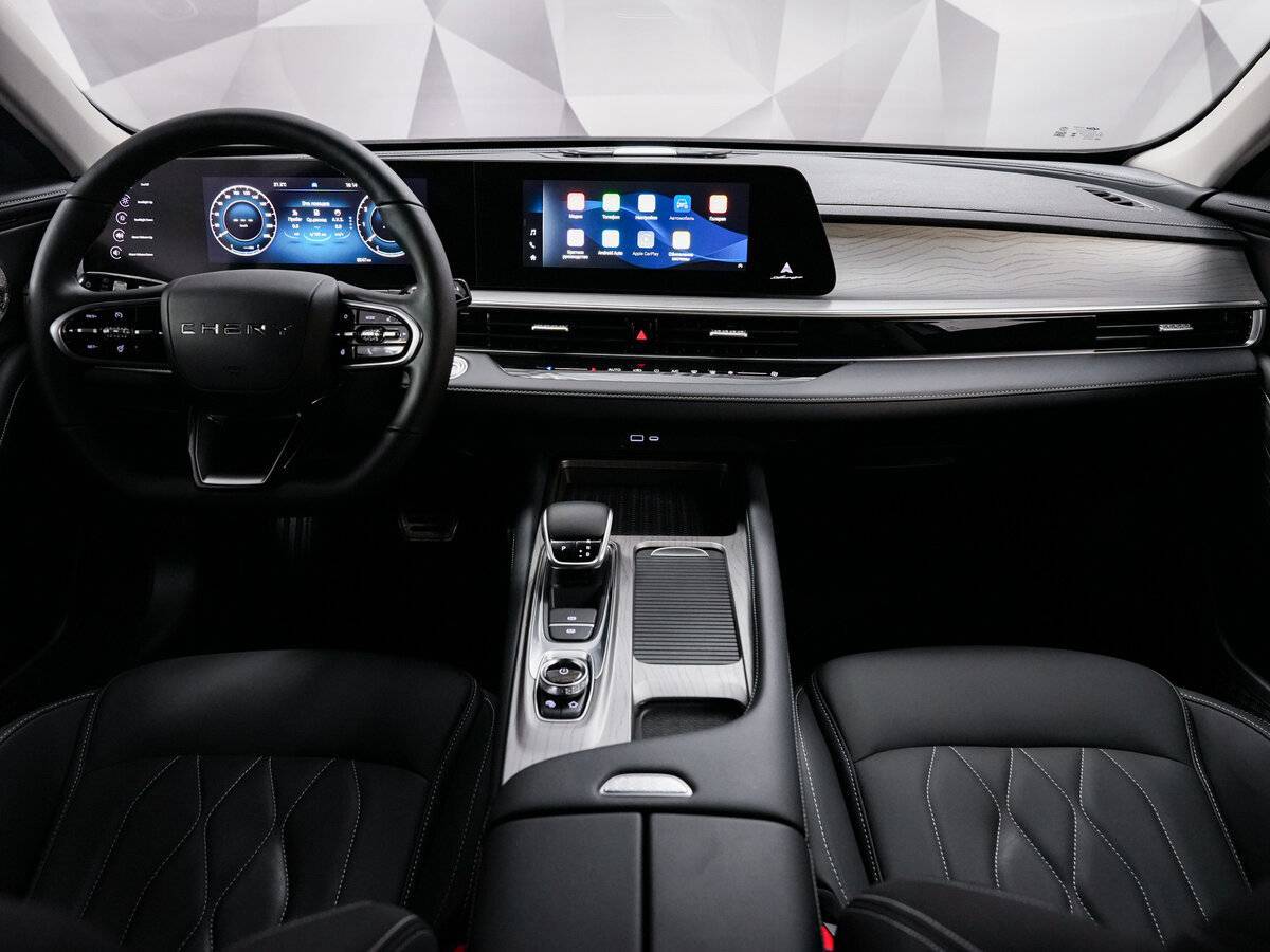 Chery Arrizo 8 с пробегом — 2024 год. Фото: #10