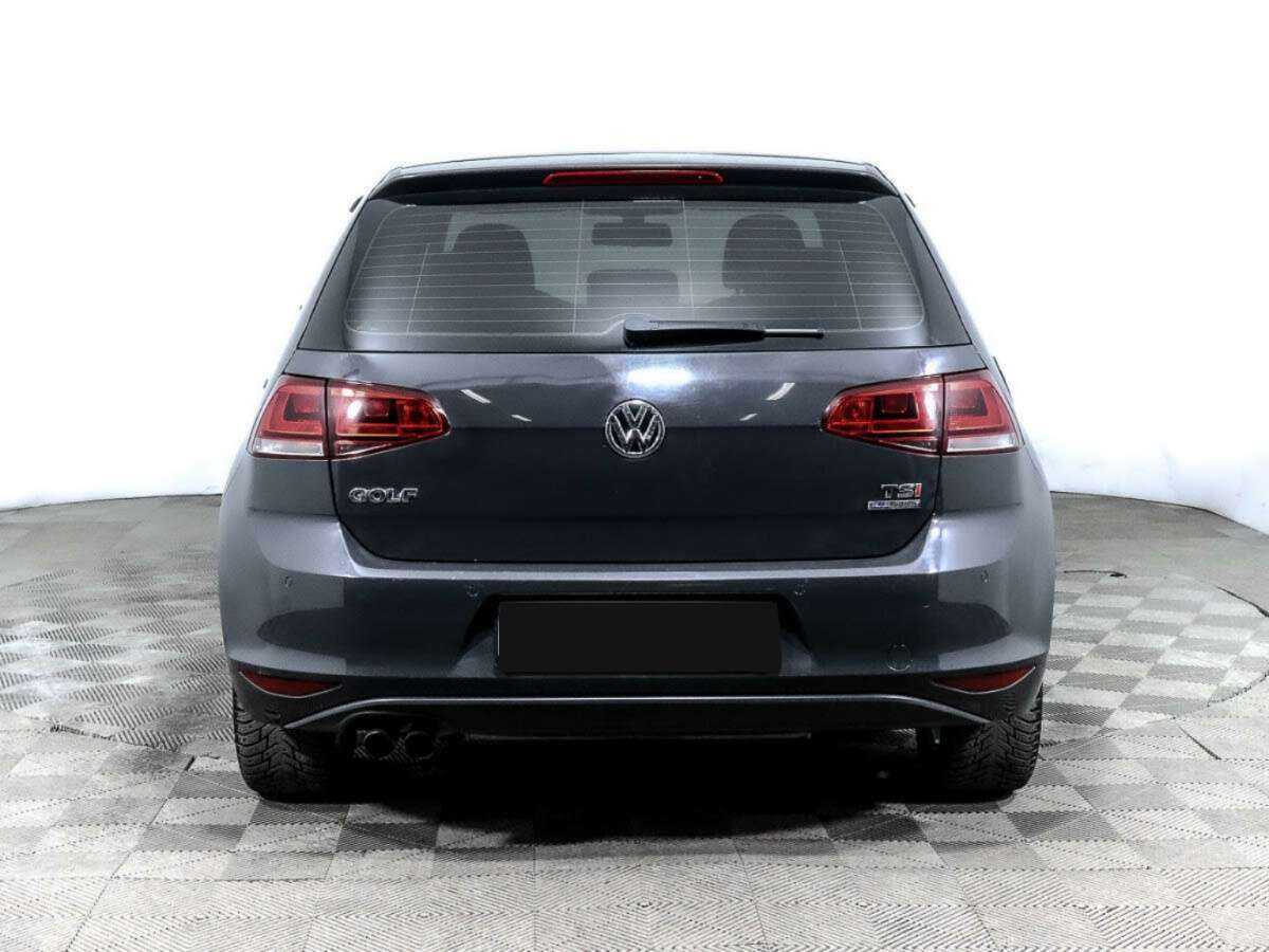 Volkswagen Golf с пробегом — 2014 год. Фото: #4