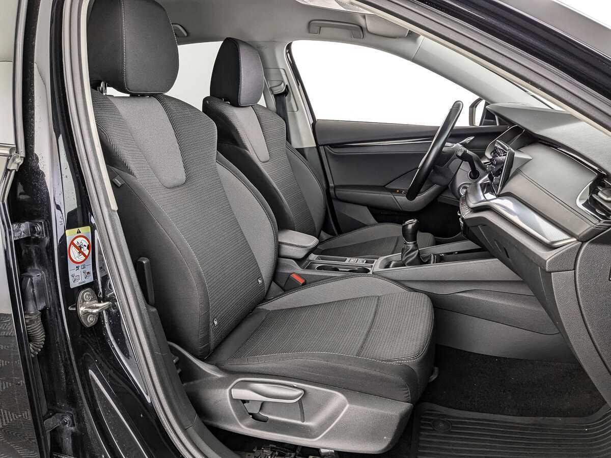 Skoda Octavia с пробегом — 2021 год. Фото: #18