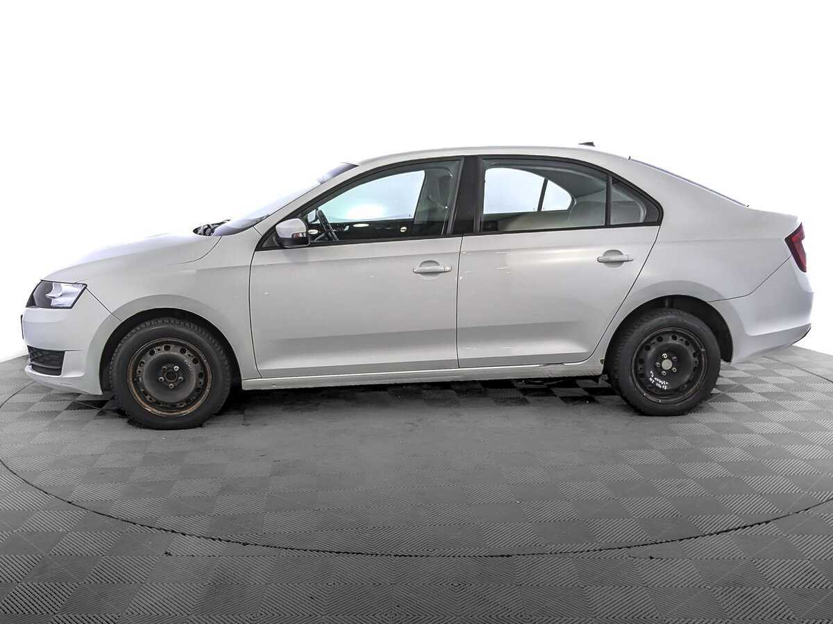 Skoda Rapid с пробегом — 2019 год. Фото: #7