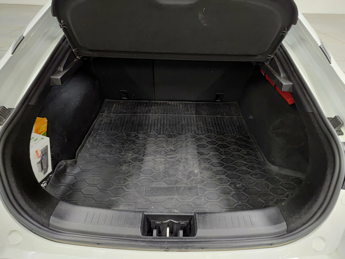 Москвич 6 с пробегом — 2023 год. Фото: #9