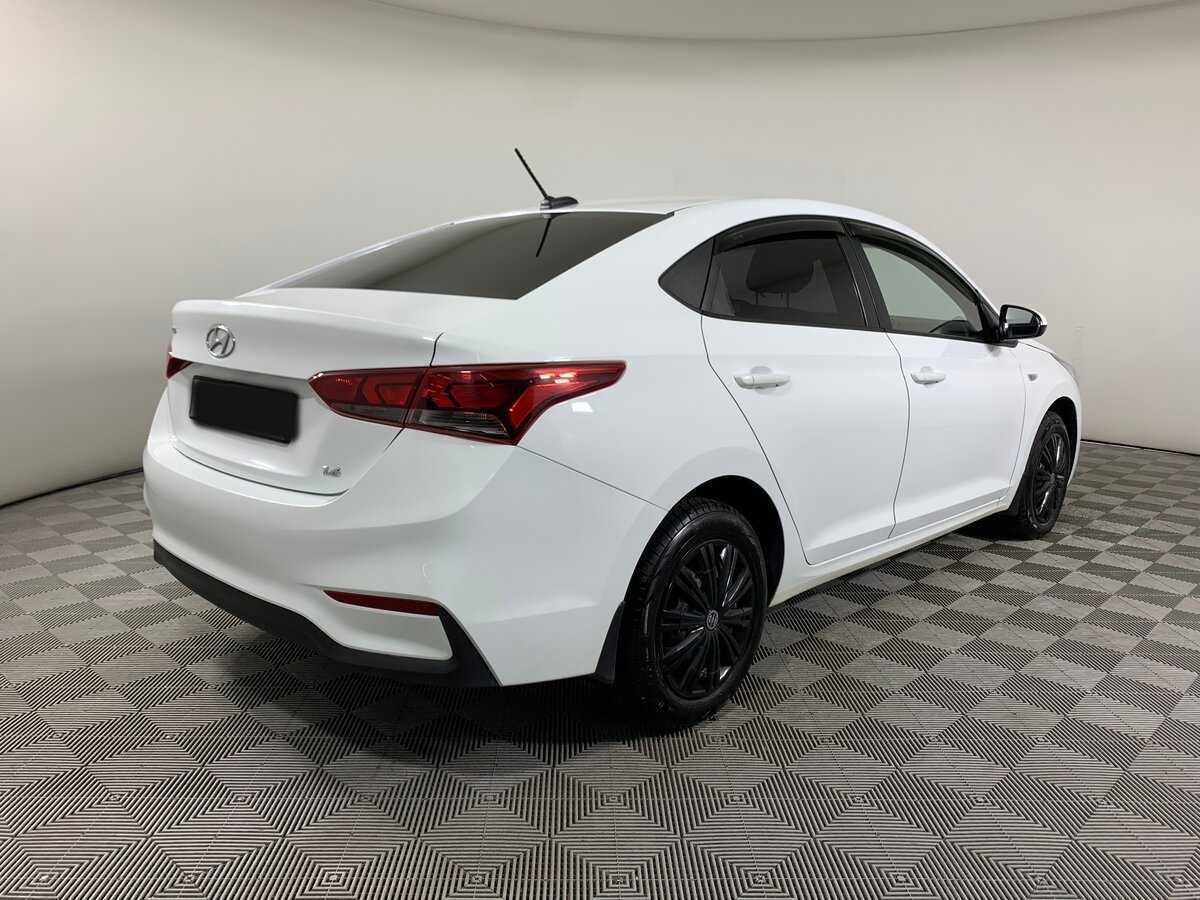 Hyundai Solaris с пробегом — 2017 год. Фото: #3